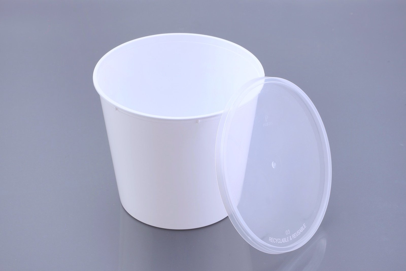 Moulding Round Container - 1500 ML - product photograph